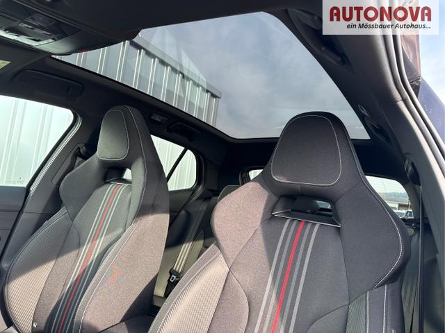  / / Schwarz / MonteCarlo / / 1.0 TSI 116PS DSG Panorama 2xDSG Kamera 17&ldquo; ALU, Beispielbilder, ggf. teilweise mit Sonderausstattung
