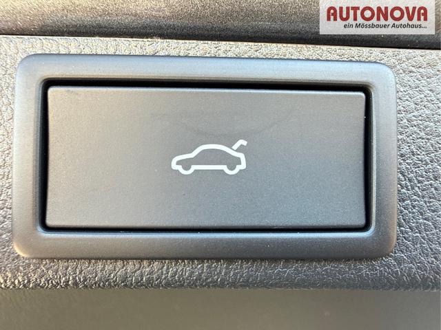 Skoda / Octavia Combi / Grau / / / , Beispielbilder, ggf. teilweise mit Sonderausstattung