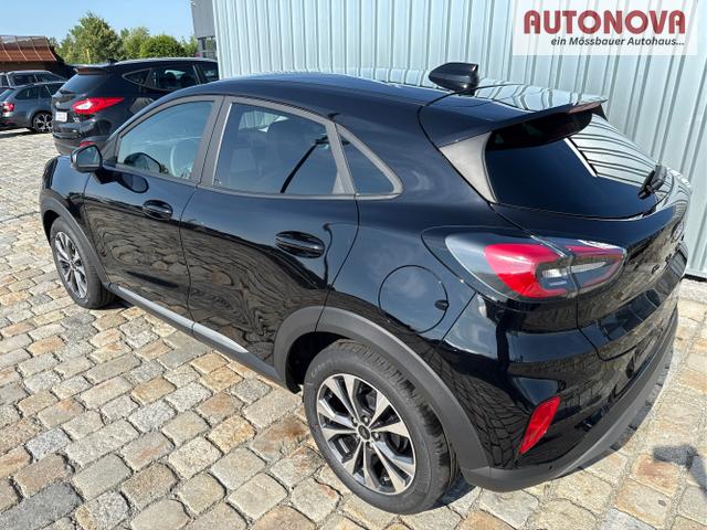 Ford / Puma / Schwarz / / / 