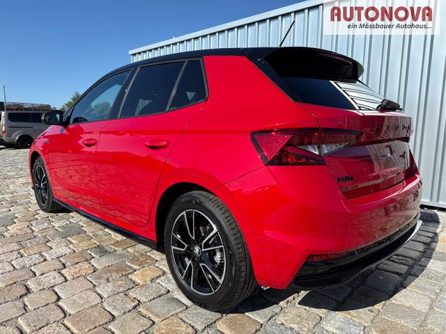 Skoda / Fabia / Rot / / / 