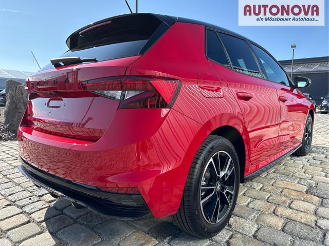 Skoda / Fabia / Rot / / / 