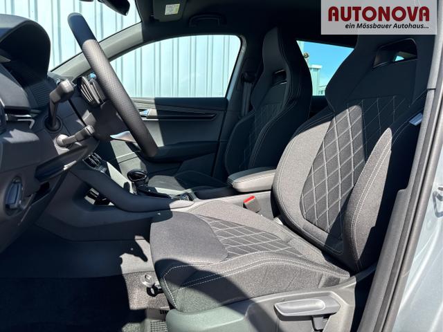Skoda / Karoq / Grau / / / , Beispielbilder, ggf. teilweise mit Sonderausstattung