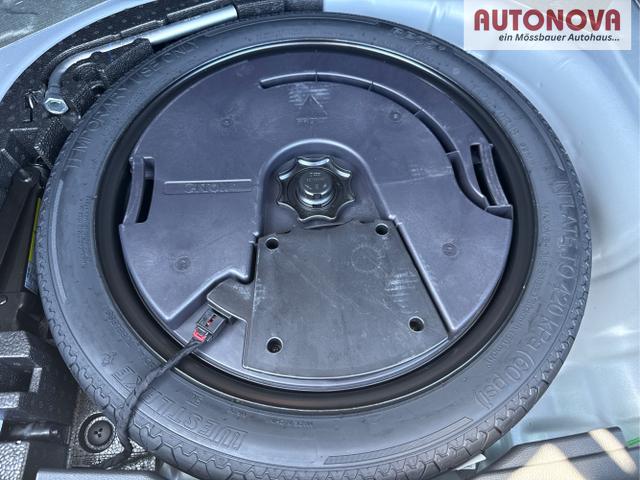 Skoda / Karoq / Grau / / / , Beispielbilder, ggf. teilweise mit Sonderausstattung