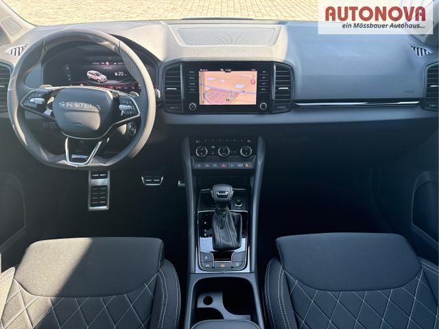 Skoda / Karoq / Blau / / / , Beispielbilder, ggf. teilweise mit Sonderausstattung