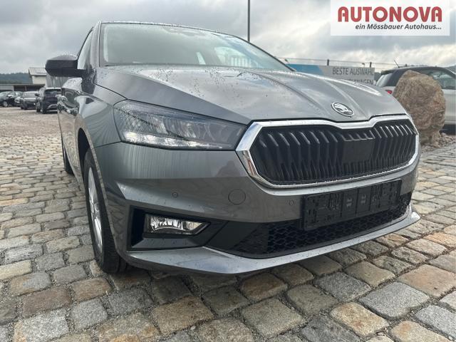 Skoda / Fabia / Grau / / / 130 Jahre 1.0 MPI 80 PS-Virtuelles Cockpit-AppleCarplay-Android-Auto-LED-Klima-Tempomat-R&uuml;ckfahrkamera-DAB-SHZ-15 Alu-sofort, Beispielbilder, ggf. teilweise mit Sonderausstattung