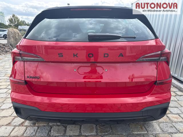 Skoda / Kamiq / Rot / / / , Beispielbilder, ggf. teilweise mit Sonderausstattung