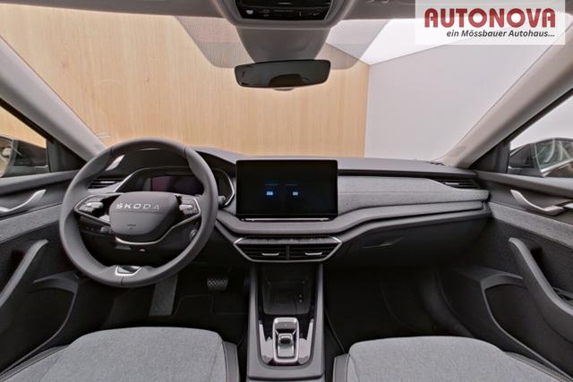 Skoda Octavia Combi Selection DSG Selec Matrix HUD Nav ACC Kessy 