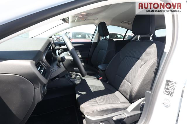 Ford Focus Titanium X ACC Nav LED Kam TotW KeyFree 