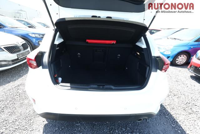 Ford Focus Titanium X ACC Nav LED Kam TotW KeyFree 