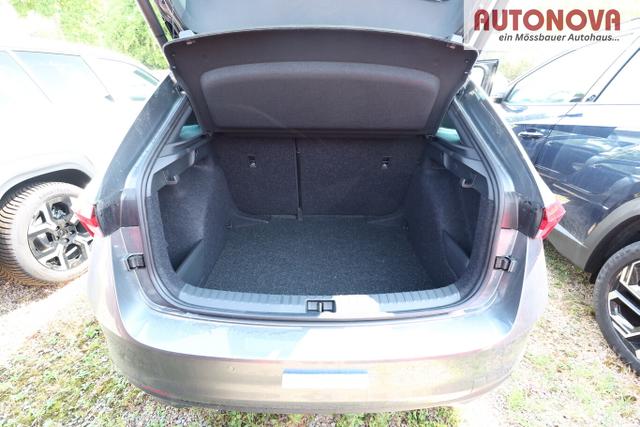 Skoda Scala Selection DSG Dynamic Pano ACC SideA Kam Kessy SHZ 