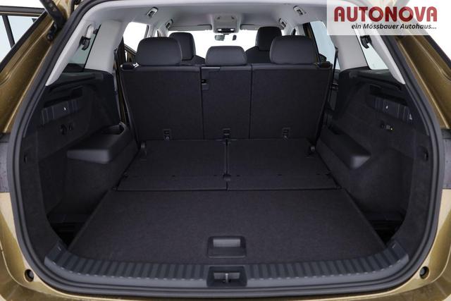Skoda Kodiaq 2.0 TDI 142kW 4x4 Selection DSG Selection, 7-Sitzer, AHK, Navi, Side, el. Klappe, AreaView, ParkAssist 