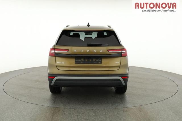 Skoda Kodiaq 2.0 TDI 142kW 4x4 Selection DSG Selection, 7-Sitzer, AHK, Navi, Side, el. Klappe, AreaView, ParkAssist 