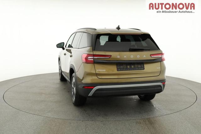 Skoda Kodiaq 2.0 TDI 142kW 4x4 Selection DSG Selection, 7-Sitzer, AHK, Navi, Side, el. Klappe, AreaView, ParkAssist 
