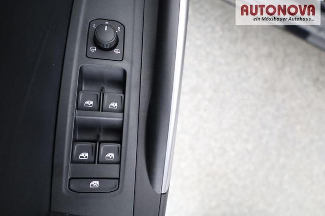 Skoda Fabia Selection 1.0 TSI DSG Selection, KESSY, Kamera, 15-Zoll schwarz, Winter, Ladeboden 