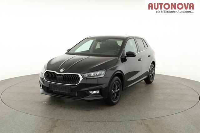 Skoda Fabia Selection 1.0 TSI DSG Selection, KESSY, Kamera, 15-Zoll schwarz, Winter, Ladeboden 