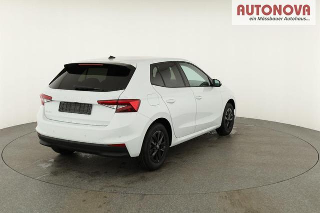 Skoda Fabia Selection 1.0 TSI 130 Jahre, LED, Kamera, Winter, Sunset, 15-Zoll 