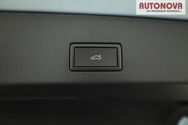 Volkswagen Golf Variant VIII 2.0 TDI DSG Life, easyOpen, Kamera, 3-J Garantie 
