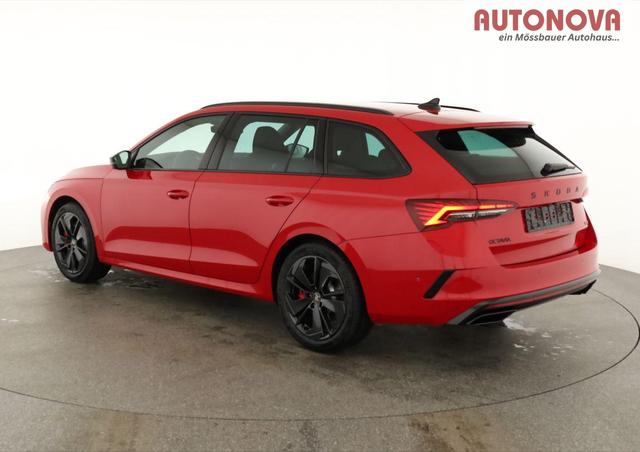 Skoda Octavia Combi 2.0 TSI 195 kW RS DSG, AHK, Navi, Matrix, Side, Winter, 5 J.-Garantie 