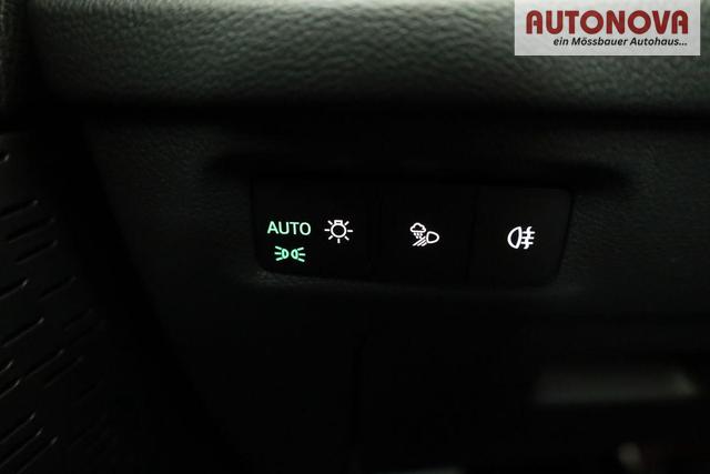 Skoda Octavia Combi 2.0 TSI 195 kW RS DSG, AHK, Navi, Matrix, Side, Winter, 5 J.-Garantie 