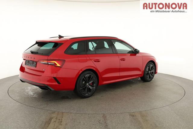 Skoda Octavia Combi 2.0 TSI 195 kW RS DSG, AHK, Navi, Matrix, Side, Winter, 5 J.-Garantie 