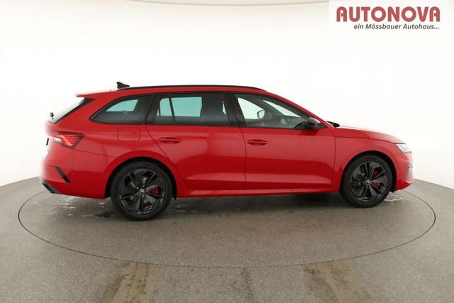 Skoda Octavia Combi 2.0 TSI 195 kW RS DSG, AHK, Navi, Matrix, Side, Winter, 5 J.-Garantie 