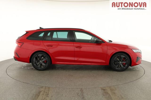 Skoda Octavia Combi 2.0 TSI 195 kW RS DSG, AHK, Navi, Matrix, Side, Winter, 5 J.-Garantie 