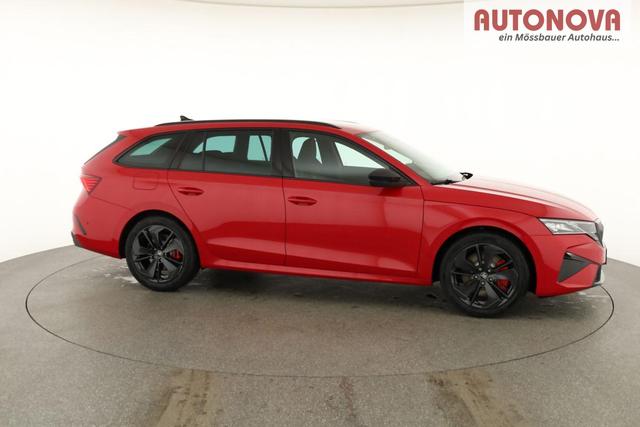 Skoda Octavia Combi 2.0 TSI 195 kW RS DSG, AHK, Navi, Matrix, Side, Winter, 5 J.-Garantie 