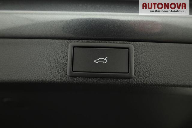 Skoda Octavia Combi 2.0 TSI 195 kW RS DSG, Standheizung, AHK, Navi, Matrix, Side, Winter, 5 J.-Garantie 