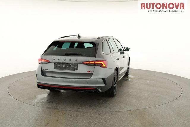 Skoda Octavia Combi 2.0 TSI 195 kW RS DSG, Standheizung, AHK, Navi, Matrix, Side, Winter, 5 J.-Garantie 