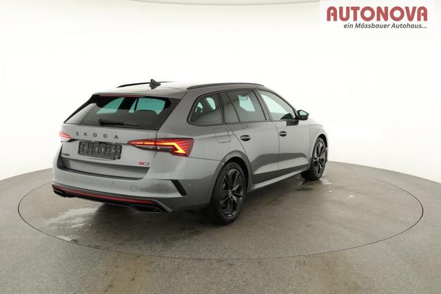 Skoda Octavia Combi 2.0 TSI 195 kW RS DSG, Standheizung, AHK, Navi, Matrix, Side, Winter, 5 J.-Garantie 