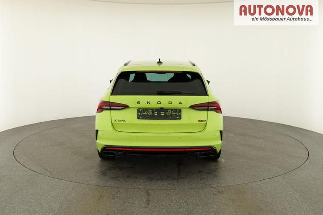 Skoda Octavia Combi 2.0 TSI 195 kW RS DSG, AHK, Navi, Matrix, Side, Winter, 5 J.-Garantie 