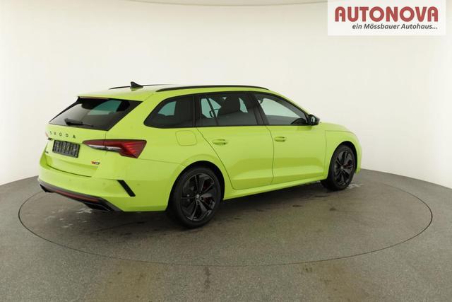 Skoda Octavia Combi 2.0 TSI 195 kW RS DSG, AHK, Navi, Matrix, Side, Winter, 5 J.-Garantie 