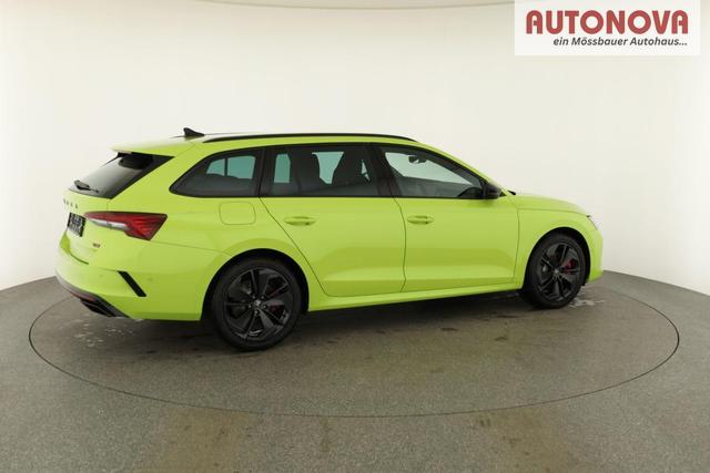Skoda Octavia Combi 2.0 TSI 195 kW RS DSG, AHK, Navi, Matrix, Side, Winter, 5 J.-Garantie 