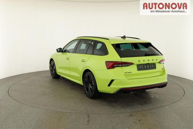 Skoda Octavia Combi 2.0 TSI 195 kW RS DSG, AHK, Navi, Matrix, Side, Winter, 5 J.-Garantie 