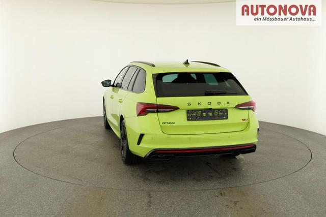 Skoda Octavia Combi 2.0 TSI 195 kW RS DSG, AHK, Navi, Matrix, Side, Winter, 5 J.-Garantie 