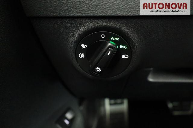 Skoda Karoq Sportline 1.5 TSI DSG Sportline, AHK, Navi, Matrix, Kamera, el. Klappe, 5-J. Garantie 
