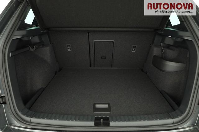 Skoda Karoq Sportline 1.5 TSI DSG Sportline, AHK, Navi, Matrix, Kamera, el. Klappe, 5-J. Garantie 