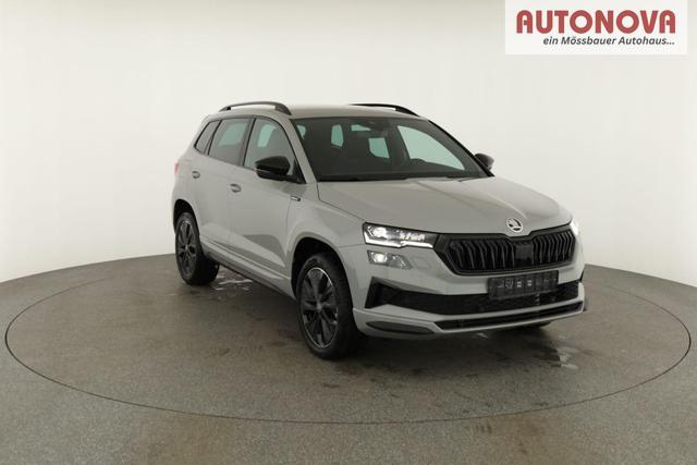 Skoda Karoq Sportline 1.5 TSI DSG Sportline, AHK, Navi, Matrix, Kamera, el. Klappe, 5-J. Garantie 