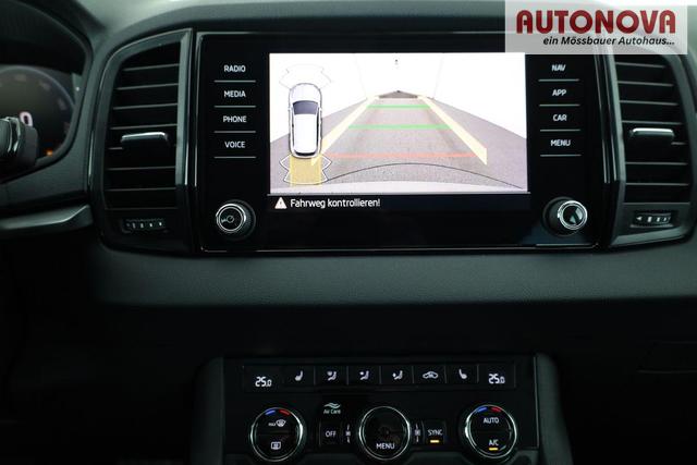 Skoda Karoq Selection 1.5 TSI DSG Selection, AHK, Navi, LED, Kamera, Winter, el. Klappe, Ladeboden, 4 J.-Garantie 