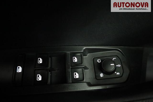 Skoda Karoq Selection 4x4 2.0 TDI DSG Selection, AHK, Navi, LED, Kamera, Winter, el. Klappe, 4 J.-Garantie 