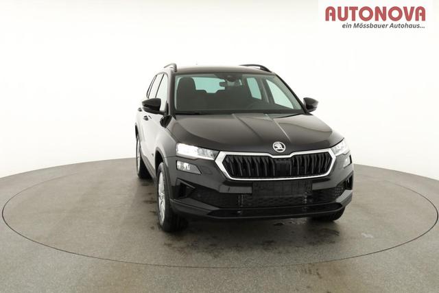 Skoda Karoq Selection 4x4 2.0 TDI DSG Selection, AHK, LED, Kamera, Winter, el. Klappe, 4 J.-Garantie 