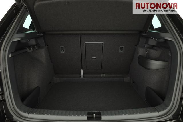 Skoda Karoq Sportline 1.5 TSI DSG Sportline, AHK, Navi, CANTON, Matrix, AreaView, Side, Kamera, el. Klappe, FS-beheizbar 