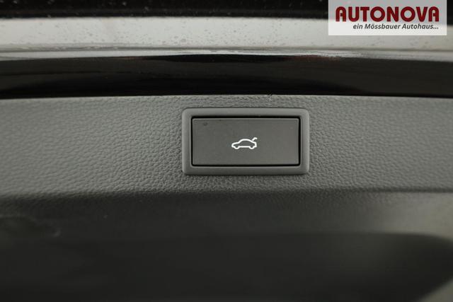 Skoda Karoq Sportline 1.5 TSI DSG Sportline, AHK, Navi, CANTON, Matrix, AreaView, Side, Kamera, el. Klappe, FS-beheizbar 