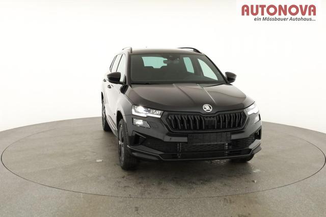 Skoda Karoq Sportline 1.5 TSI DSG Sportline, AHK, Navi, CANTON, Matrix, AreaView, Side, Kamera, el. Klappe, FS-beheizbar 