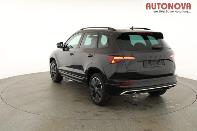 Skoda Karoq Sportline 1.5 TSI DSG Sportline, AHK, Navi, CANTON, Matrix, AreaView, Side, Kamera, el. Klappe, FS-beheizbar 