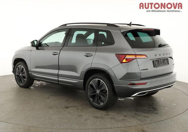 Skoda Karoq Sportline 4x4 2.0 TDI DSG Sportline, Pano, AHK, Navi, Matrix, AreaView, Side, Kamera, el. Klappe, FS-beheizbar, Winter 