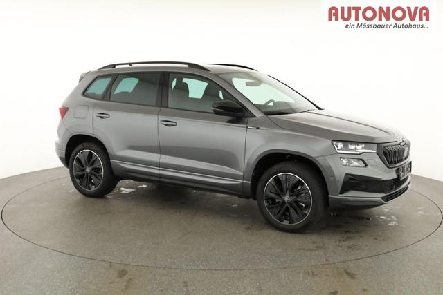 Skoda Karoq Sportline 4x4 2.0 TDI DSG Sportline, Pano, AHK, Navi, Matrix, AreaView, Side, Kamera, el. Klappe, FS-beheizbar, Winter 
