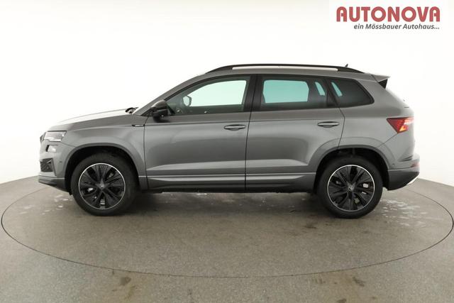 Skoda Karoq Sportline 4x4 2.0 TDI DSG Sportline, Pano, AHK, Navi, Matrix, AreaView, Side, Kamera, el. Klappe, FS-beheizbar, Winter 