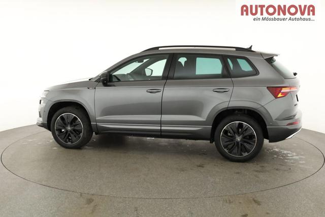 Skoda Karoq Sportline 4x4 2.0 TDI DSG Sportline, Pano, AHK, Navi, Matrix, AreaView, Side, Kamera, el. Klappe, FS-beheizbar, Winter 