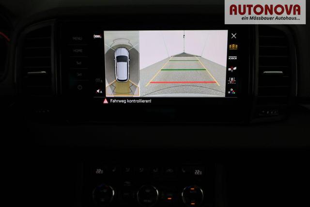 Skoda Karoq Sportline 1.5 TSI DSG Sportline, Pano, AHK, Navi, CANTON, Matrix, AreaView, Side, FS-beheizbar, 19-Zoll 